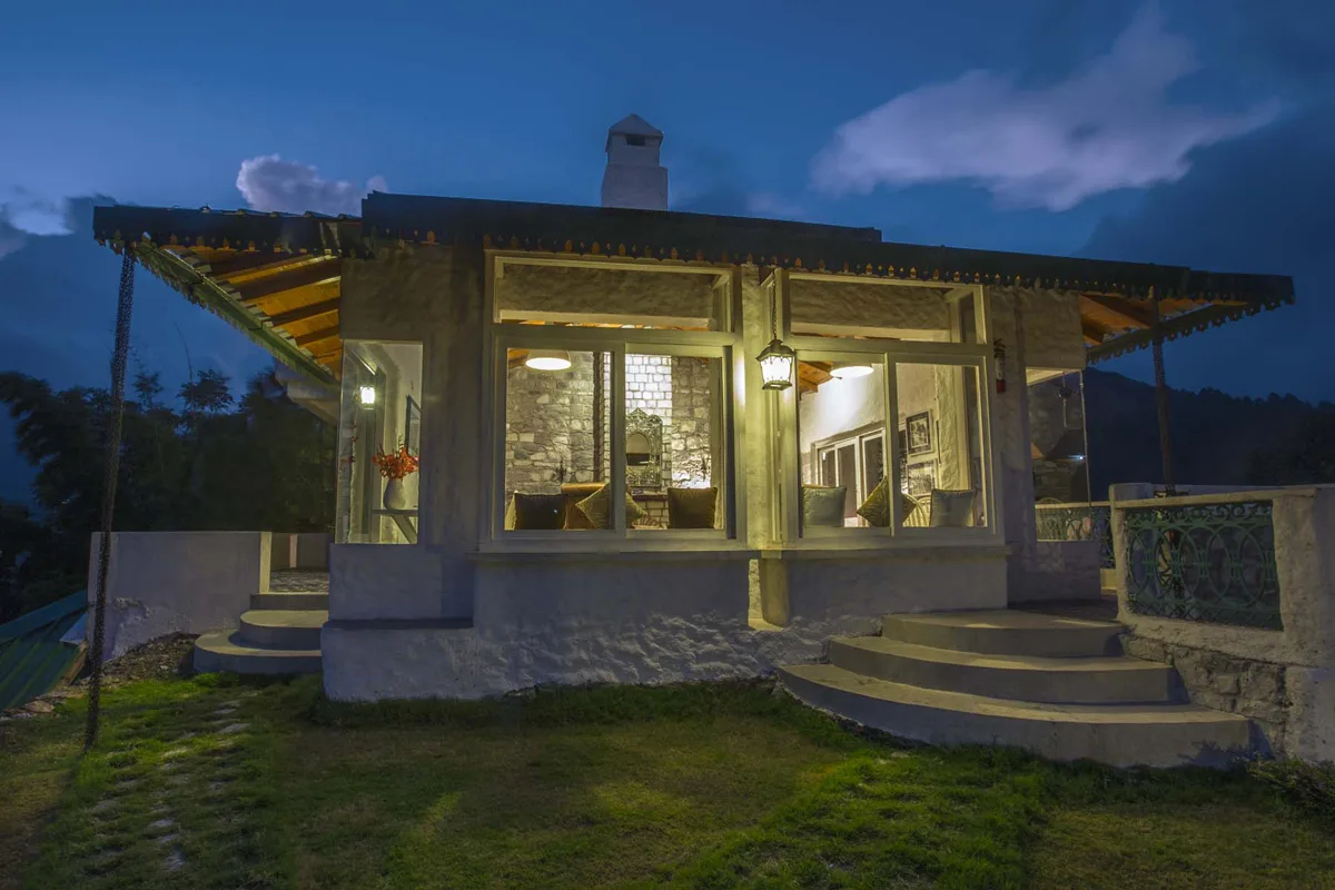 Heritage House Exterior