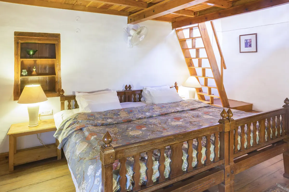 Heritage House Suites